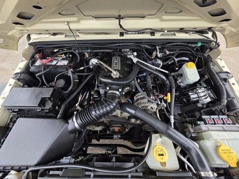 Used 2011 Jeep Wrangler Sport AWD/4WD image 16