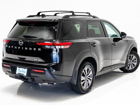 Used 2023 Nissan Pathfinder SV w/ SV Premium Package AWD/4WD image 36
