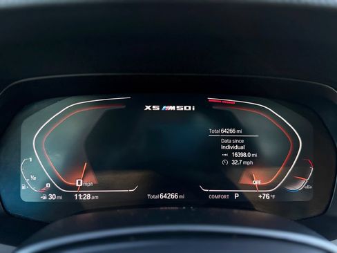 Used 2022 BMW X5 M50i w/ Climate Comfort Package AWD/4WD image 19