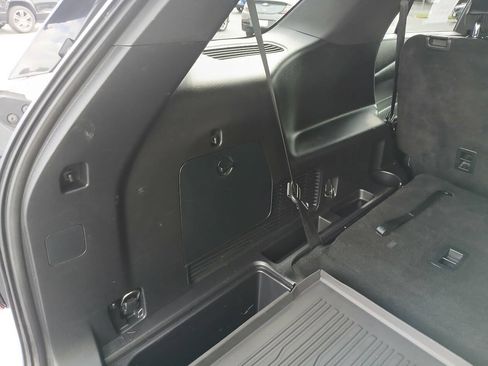 Used 2020 Ford Explorer XLT w/ Equipment Group 202A AWD/4WD image 8