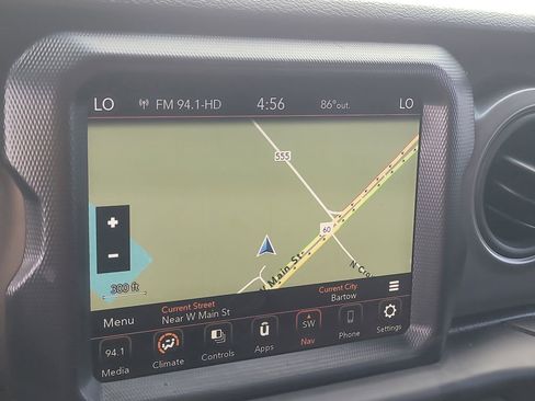 Used 2021 Jeep Gladiator Willys image 20