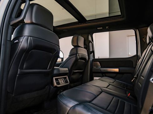 Used 2026 Ford F450 Platinum w/ FX4 Off-Road Package image 98