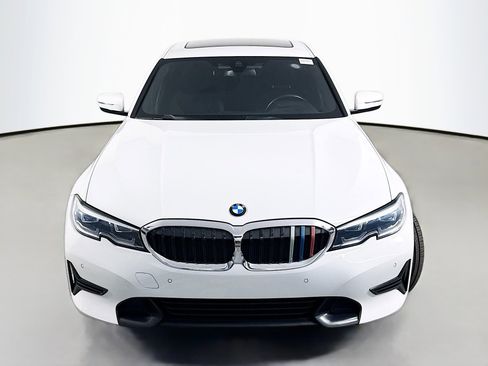 Used 2022 BMW 330i 330i image 2