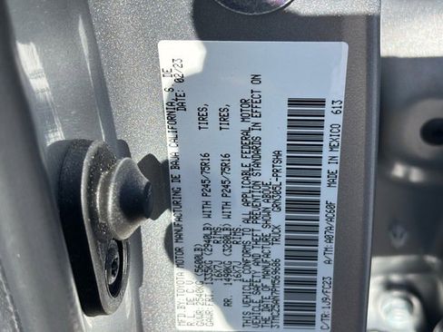 Used 2023 Toyota Tacoma TRD Sport image 37