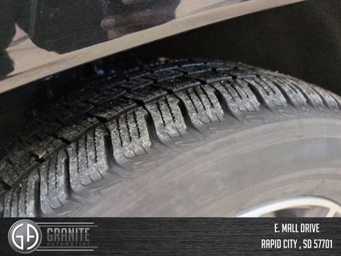 Used 2024 Jeep Wagoneer L Series III w/ Flexible Seating Group image 27