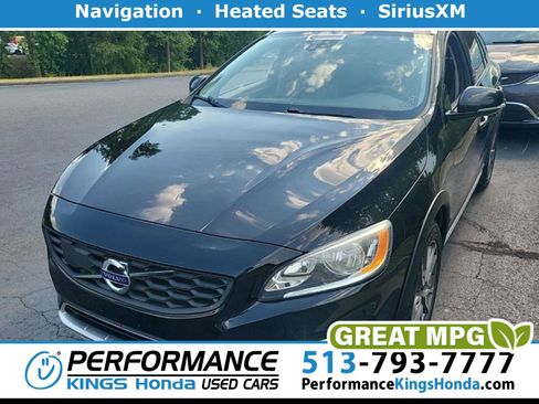 Used 2018 Volvo V60 T5 Cross Country w/ Convenience Package AWD/4WD image 1