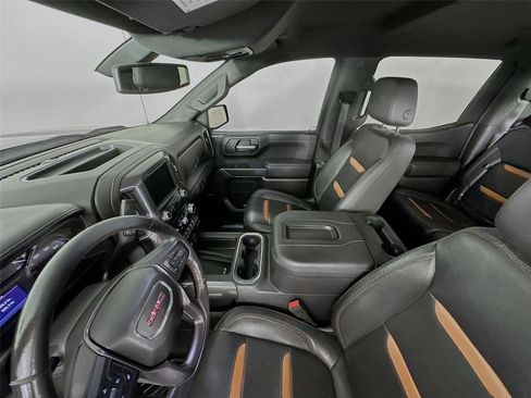 Used 2020 GMC Sierra 1500 AT4 w/ AT4 Premium Package AWD/4WD image 5