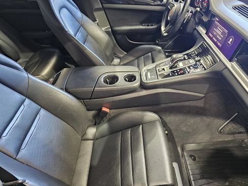 Used 2023 Porsche Panamera w/ Premium Package RWD image 7