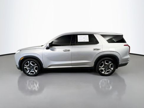 Used 2024 Hyundai Palisade Limited FWD image 9