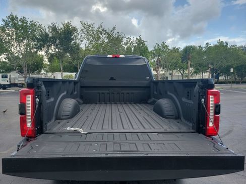 Used 2024 Ford F350 XLT w/ XLT Premium Package AWD/4WD image 15