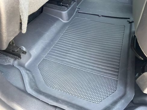 Used 2025 GMC Acadia AT4 w/ LPO, Floor Liner Package AWD/4WD image 33