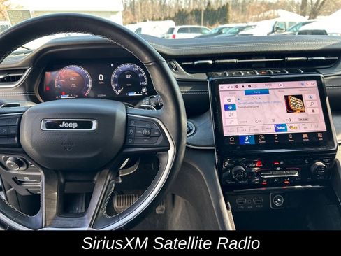 Used 2022 Jeep Grand Cherokee L Limited image 19