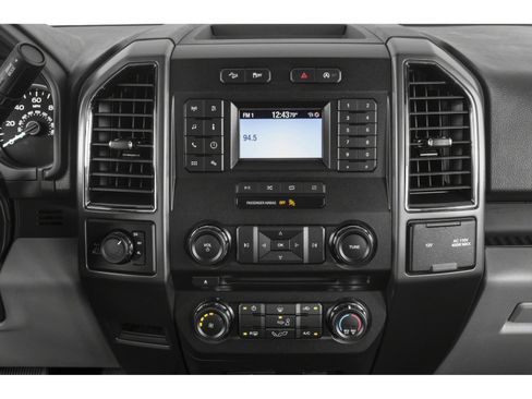 Used 2020 Ford F150 XLT w/ Equipment Group 302A Luxury AWD/4WD image 11