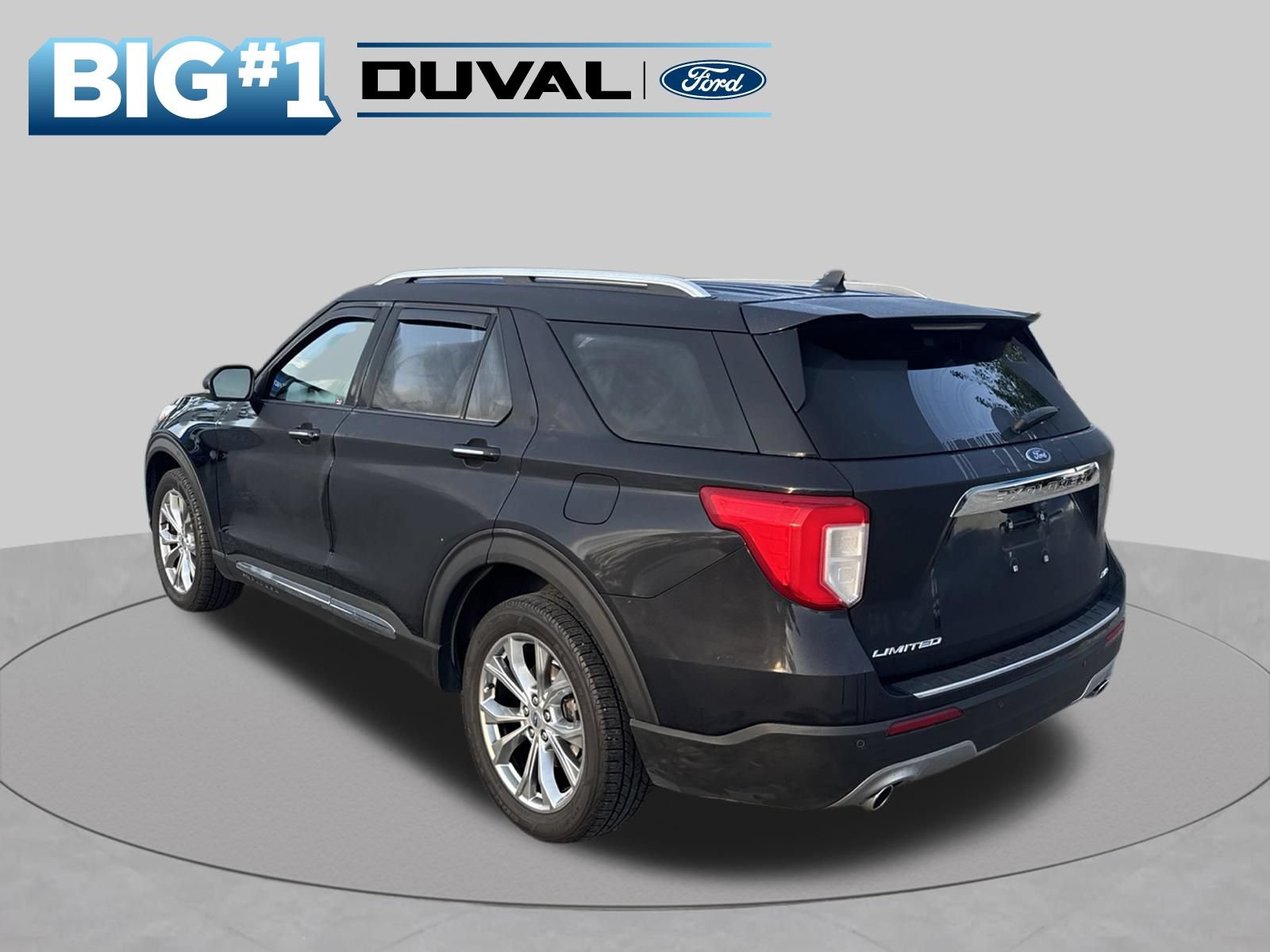 Used 2021 Ford Explorer Limited w/ Equipment Group 301A AWD/4WD image 4
