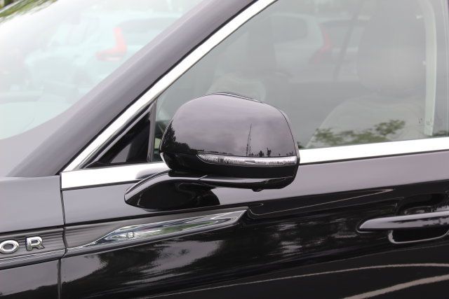 Used 2023 Lincoln Aviator Reserve w/ Elements Package Plus AWD/4WD image 14
