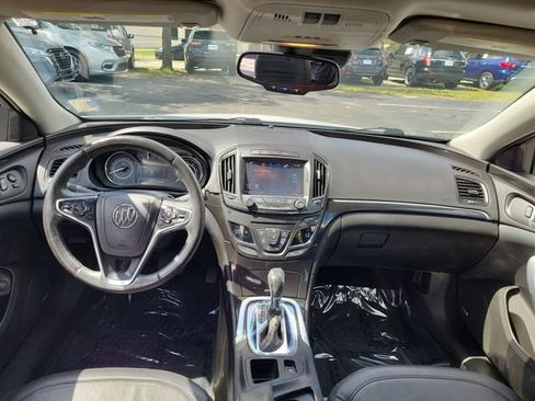 Used 2016 Buick Regal Premium w/ Driver Confidence Package #1 FWD image 9