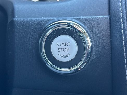 Used 2018 INFINITI QX80 2WD w/ Driver Assistance Package image 35