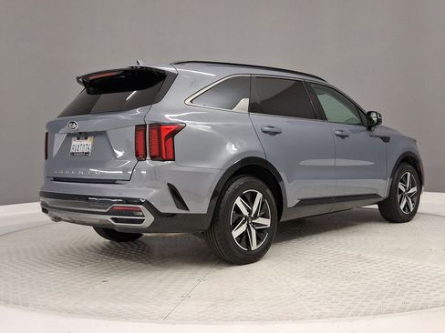 Used 2021 Kia Sorento S w/ Panoramic Sunroof Package FWD image 7