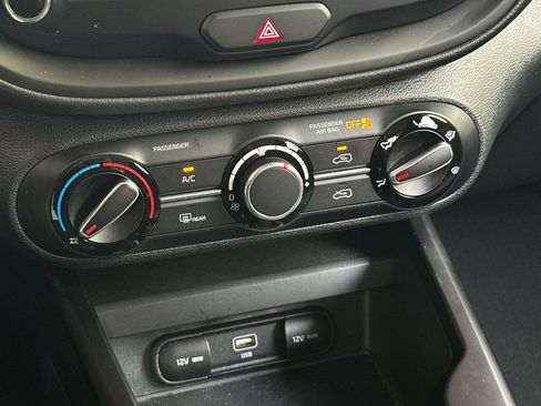 Certified 2023 Kia Soul LX FWD image 20