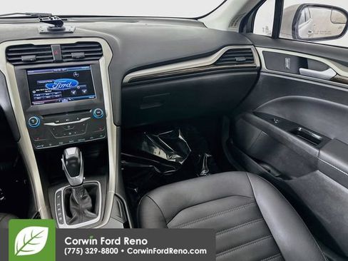 Used 2015 Ford Fusion SE w/ Equipment Group 202A FWD image 24