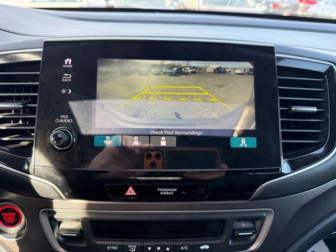 Used 2022 Honda Pilot Special Edition image 16