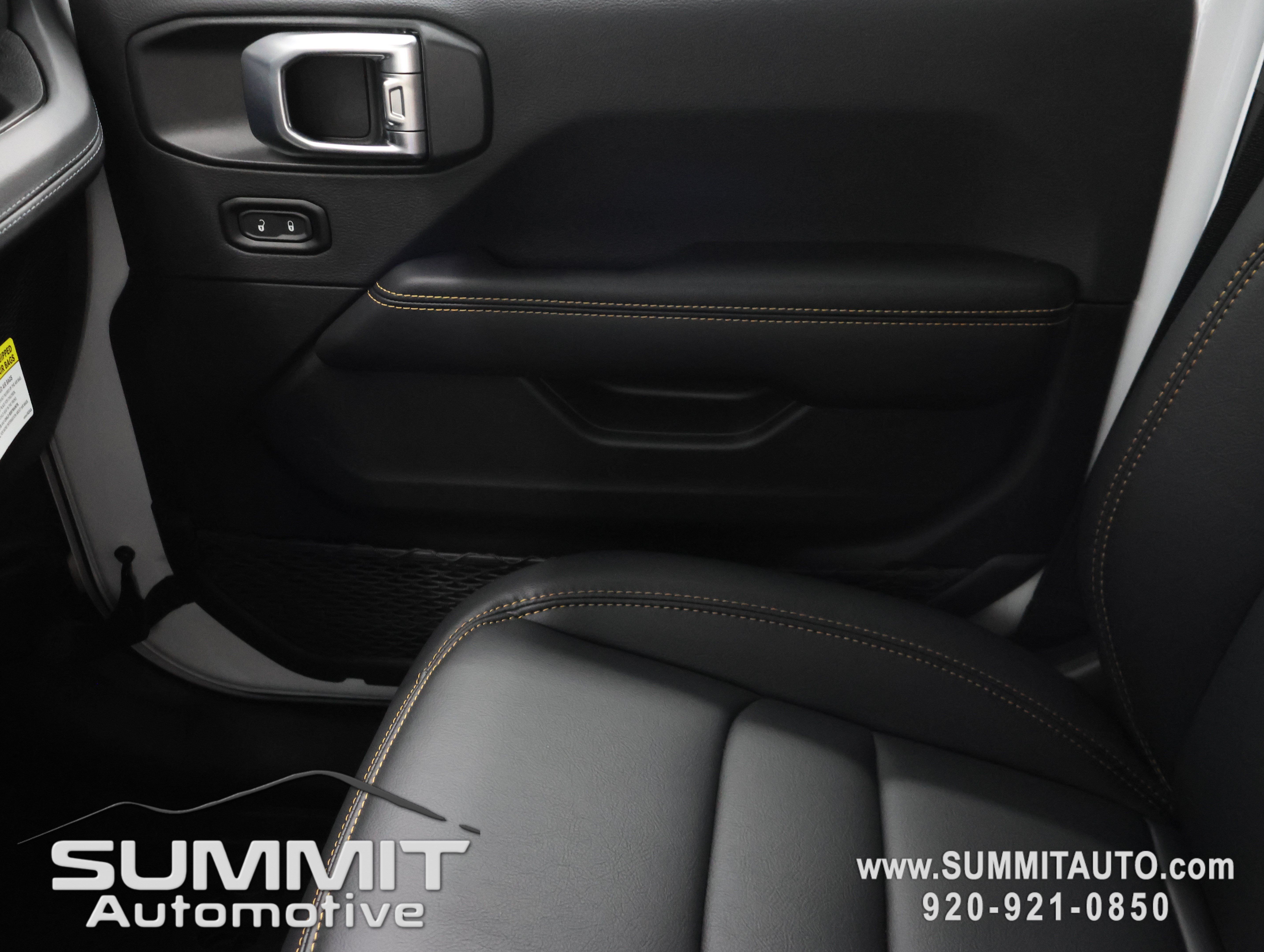 New 2027 Jeep Wrangler Unlimited Sahara AWD/4WD image 12