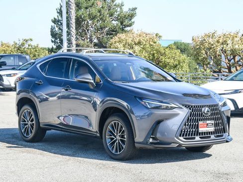 Used 2024 Lexus NX 350h AWD image 3
