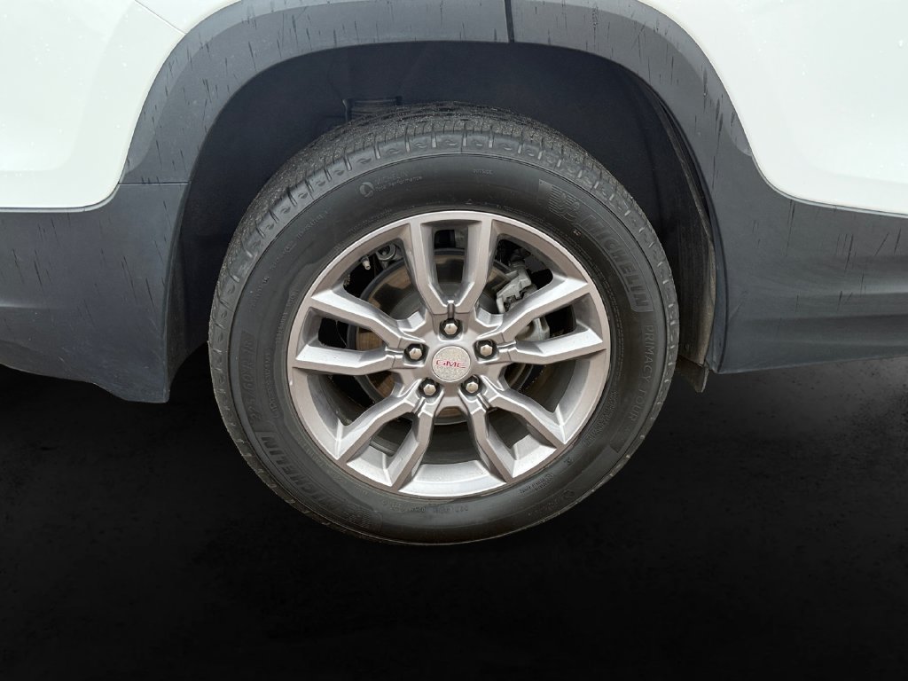 Used 2024 GMC Terrain SLT AWD/4WD image 12