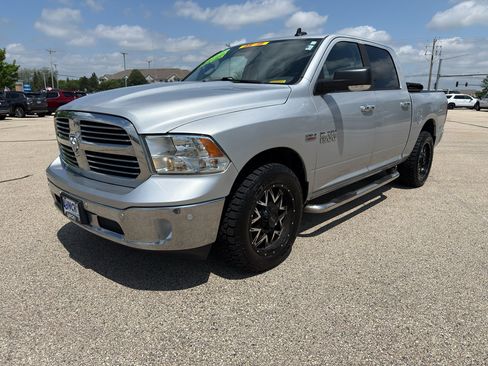 Used 2016 RAM 1500 Big Horn AWD/4WD image 1