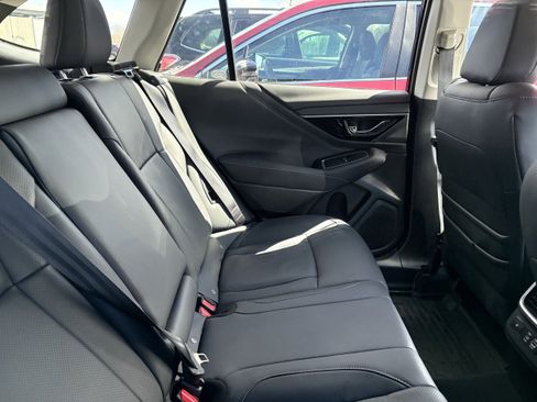 Certified 2025 Subaru Outback Limited image 11
