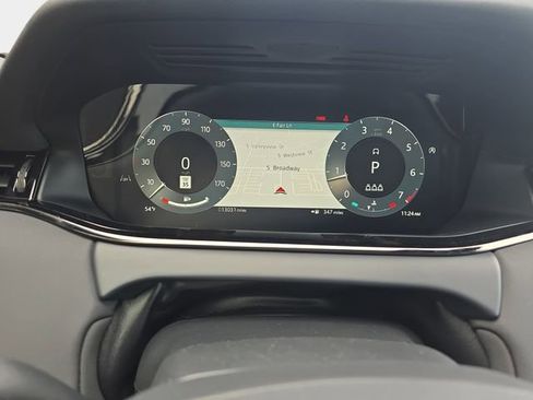 Used 2024 Land Rover Range Rover Evoque Dynamic SE image 19