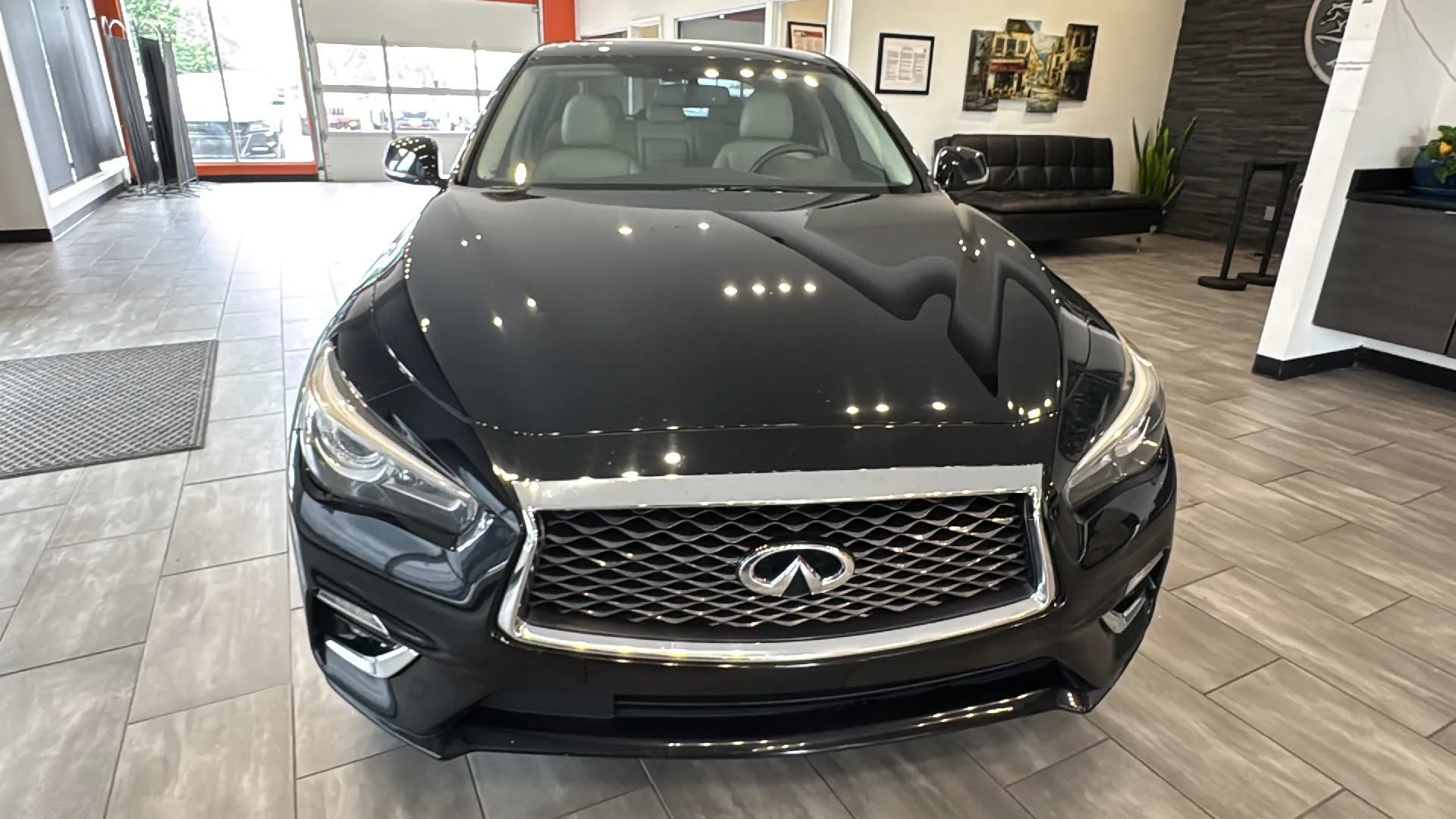 Used 2019 INFINITI Q50 Luxe w/ Cargo Package (L96) RWD image 6