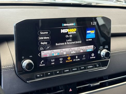 New 2026 Nissan Rogue Platinum AWD/4WD image 17