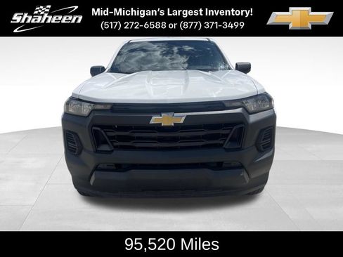 Used 2023 Chevrolet Colorado W/T RWD image 2