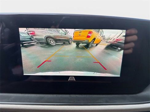 Used 2024 Buick Envista Avenir image 22