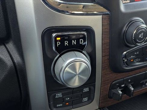 Used 2019 RAM 1500 Laramie image 12