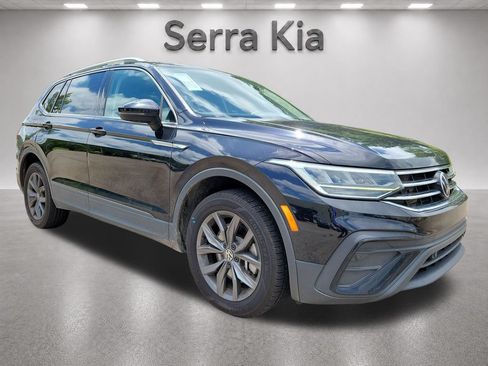 Used 2023 Volkswagen Tiguan SE FWD image 7