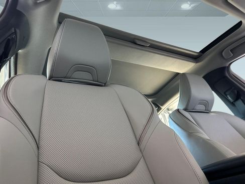 New 2026 Toyota Prius Limited AWD/4WD image 13
