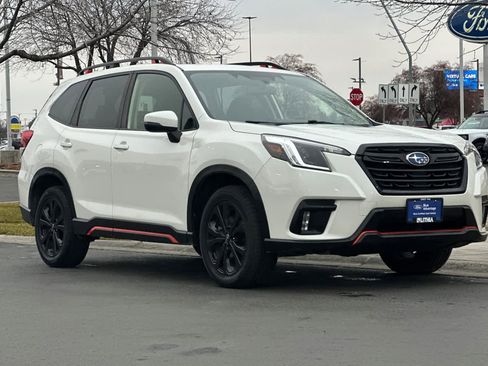 Used 2022 Subaru Forester Sport image 9