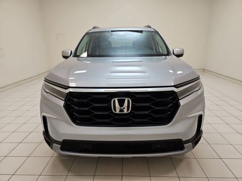 Used 2025 Honda Pilot Elite image 27