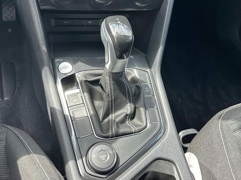 Used 2023 Volkswagen Tiguan S image 12