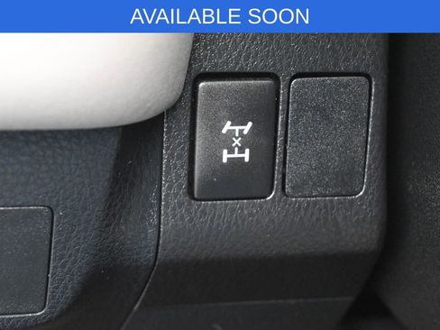 Used 2018 Toyota RAV4 XLE w/ Plus Extra Value Package AWD/4WD image 13