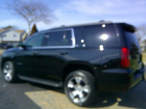 Used 2019 Chevrolet Tahoe LT image 7