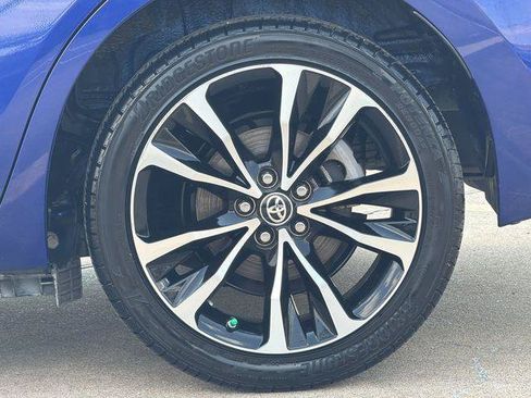 Certified 2017 Toyota Corolla XSE FWD image 32
