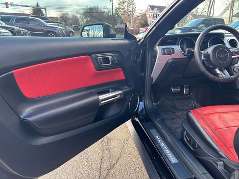 Used 2015 Ford Mustang GT Premium image 10