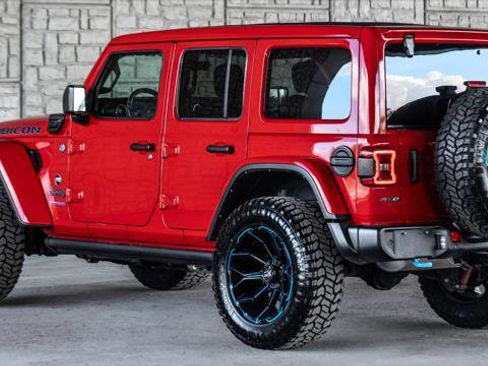 Used 2022 Jeep Wrangler Unlimited Rubicon 4xe w/ Safety Group image 38