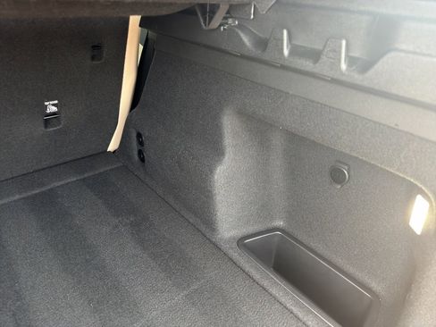 Used 2025 BMW X1 xDrive28i w/ Technology Package image 8