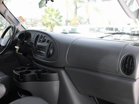 Used 2008 Ford E-350 and Econoline 350 XLT image 29