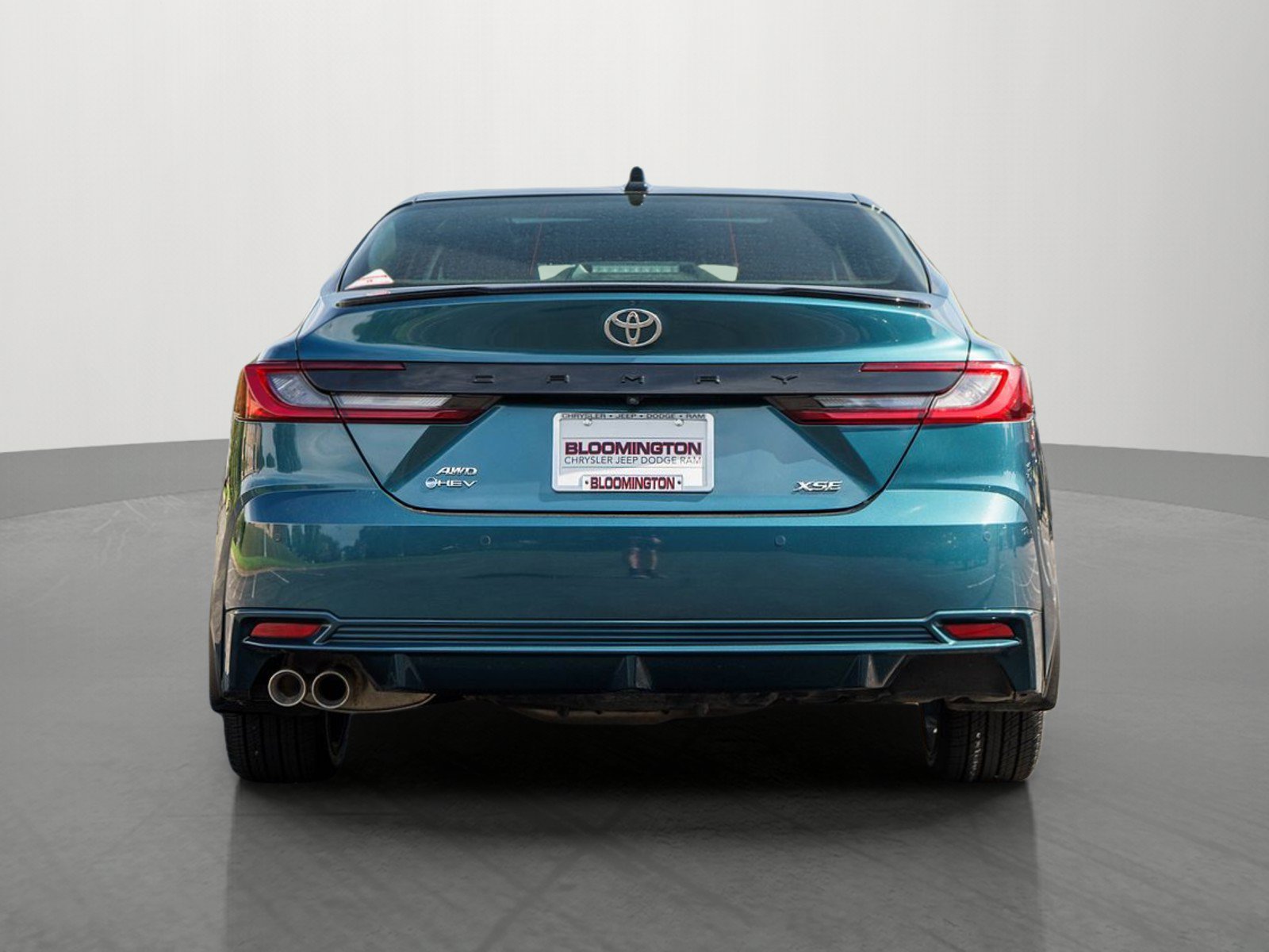 Used 2025 Toyota Camry XSE AWD/4WD image 6