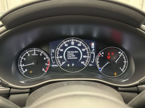 Used 2025 MAZDA MAZDA3 s image 9